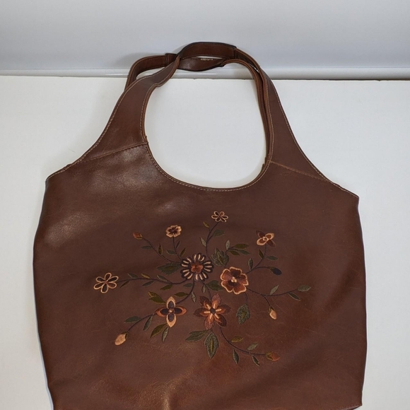 Vintage Embroidered bag - Picture 4 of 7
